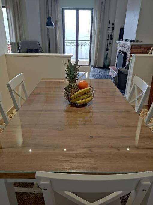 Delphic Moments - Sunny App 3Br, 2Ba With View Apartman Kültér fotó