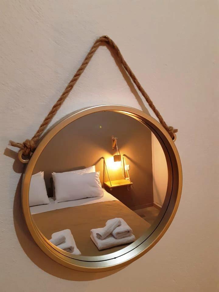 Delphic Moments - Sunny App 3Br, 2Ba With View Apartman Kültér fotó