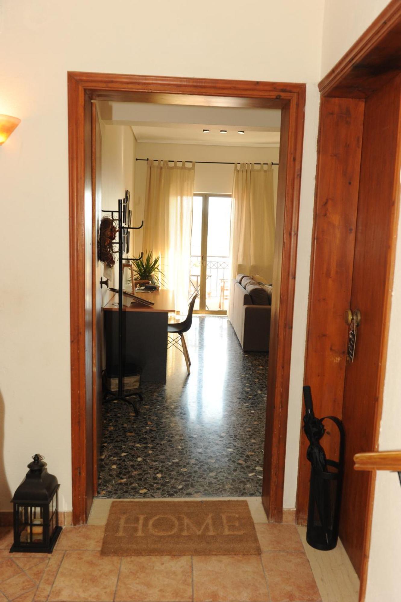Delphic Moments - Sunny App 3Br, 2Ba With View Apartman Kültér fotó
