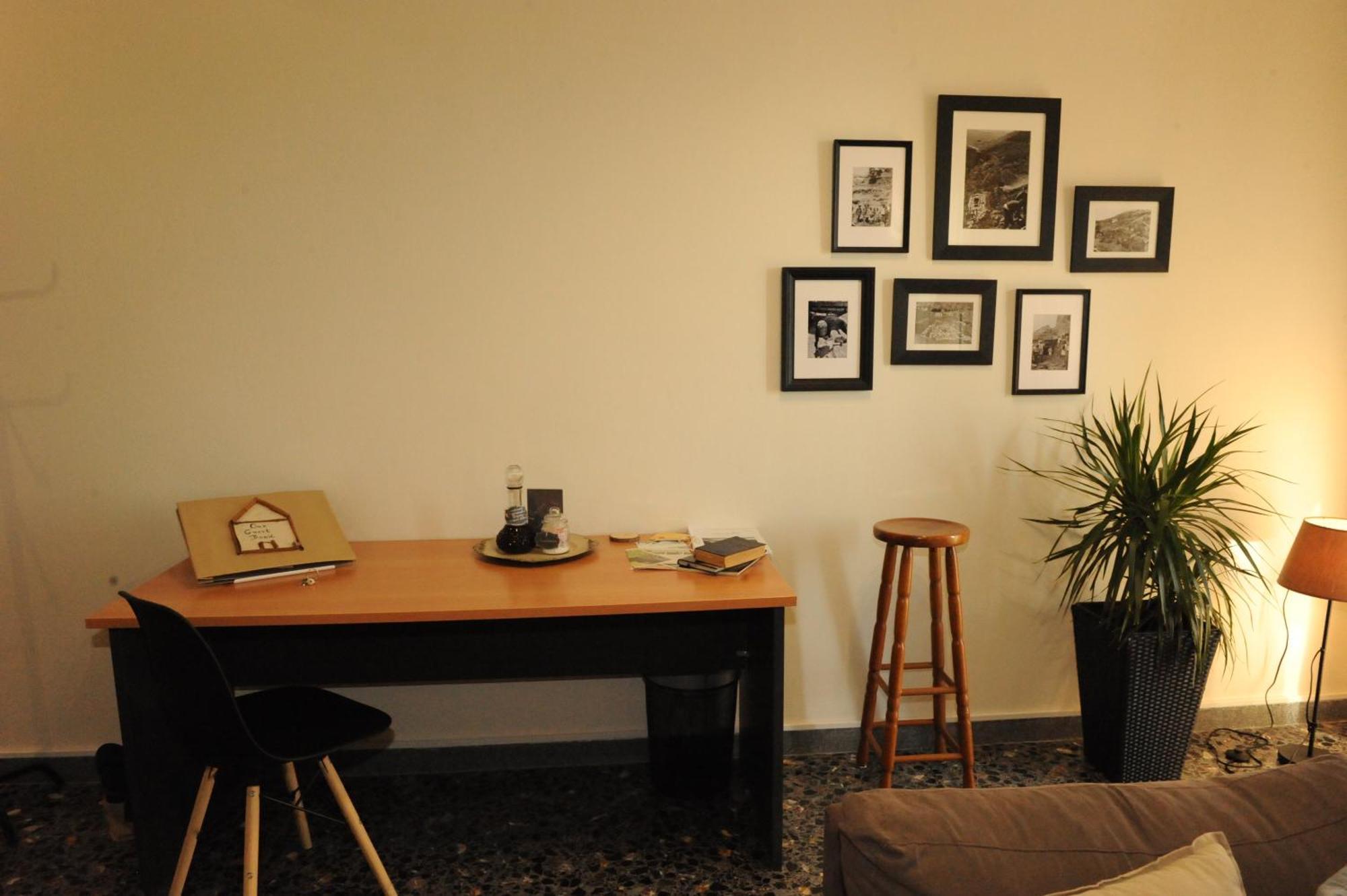 Delphic Moments - Sunny App 3Br, 2Ba With View Apartman Kültér fotó