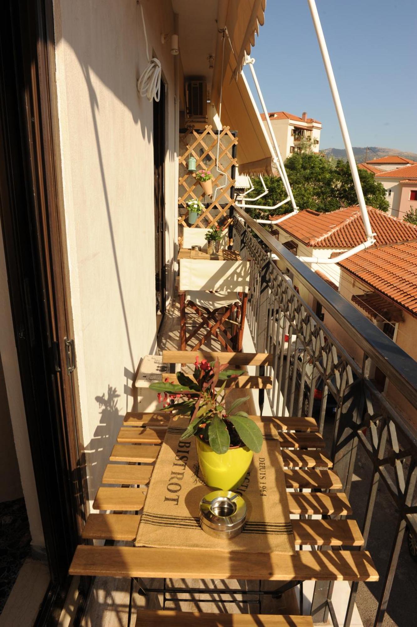 Delphic Moments - Sunny App 3Br, 2Ba With View Apartman Kültér fotó